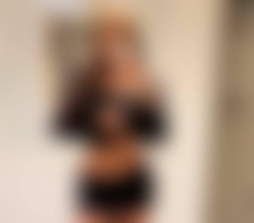 Escorts East London Canary Wharf - East London - Photos for Anitta website is taking down my photos all the time