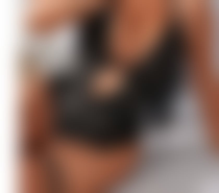 Escorts West London Hillingdon - Photos for BRUNAXX Big butt Big natural breasts Tanned body👙🍑🫦