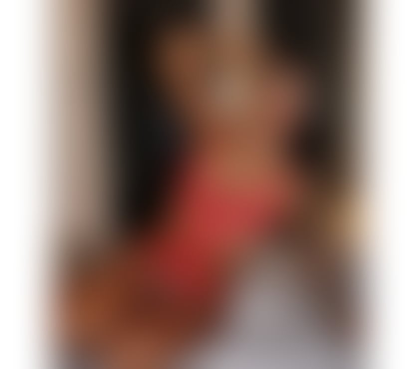 Escorts East London Canary Wharf - DLR Station - East London - Photos for JULIE PARTY GIRL