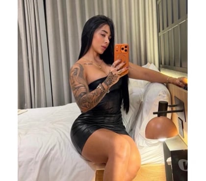 Escorts Uxbridge Hillingdon - Photos for NEW IN TOWN PARTY GIRL CALL ME