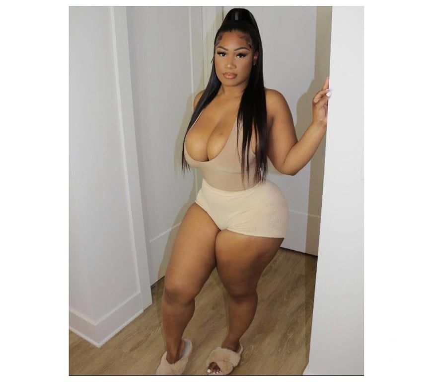 Escorts West London Ealing - West London - Photos for LATINA BEAUTY🔥AMAZING CURVES🍑DELICIOUS👄💦GFE