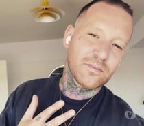 Hi there looking to meet exciting people call me