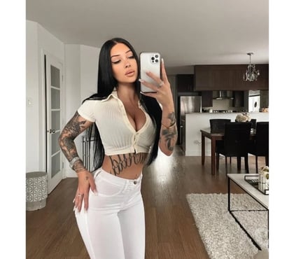  Escorts & Erotic Massage Preston Preston - Photos for Party Girl 🍾🥂Outcall🫦