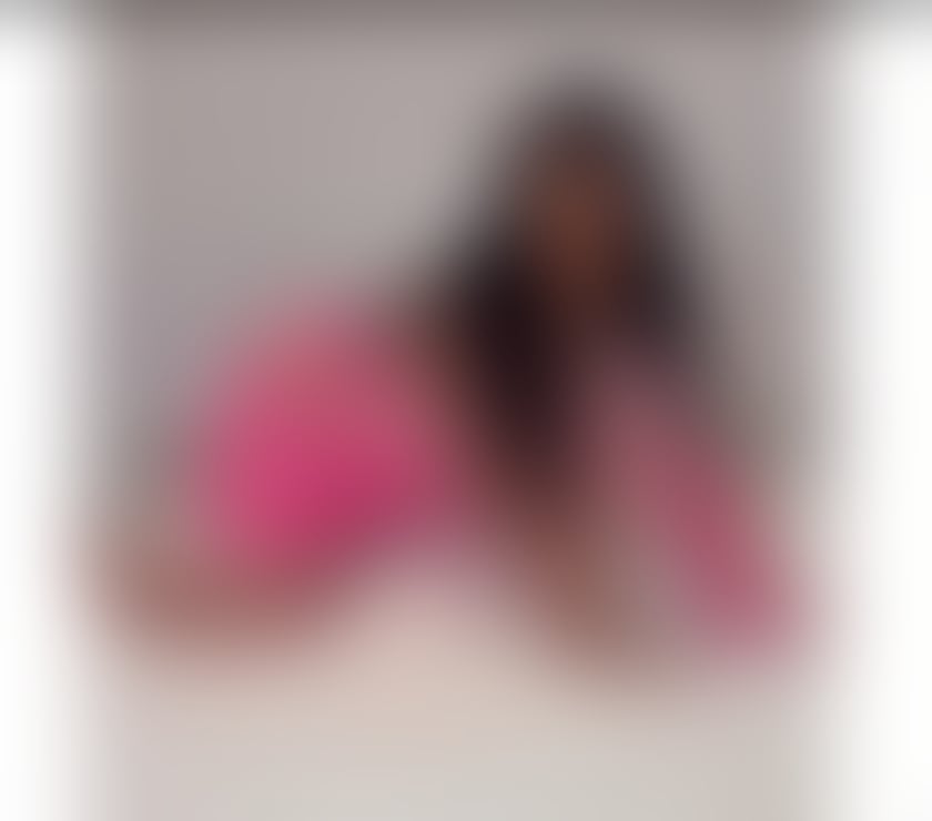 Escorts Huddersfield Kirklees - Photos for Vivian, best service,party girl with all the best!!