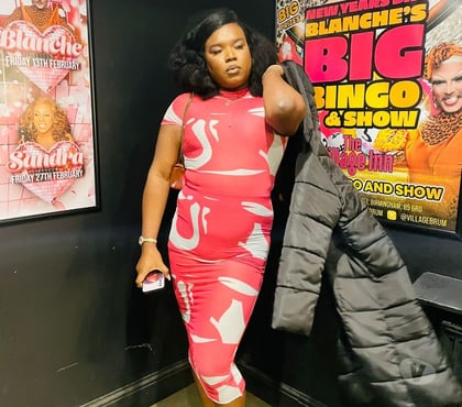 Gay escorts Birmingham City Centre Birmingham - Photos for Pretty thick Becky