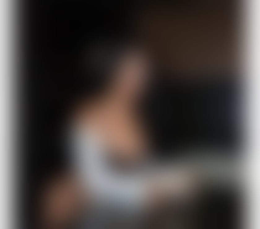 Escorts Shropshire Telford and Wrekin - Photos for 🌺🔥Vanessa 19 y old🔥 in Town **🔥🪷