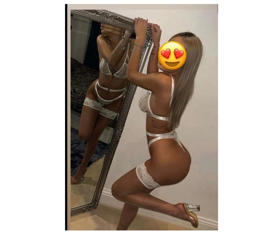 Escorts Hertfordshire Broxbourne - Photos for Alessia $ Just Outcall