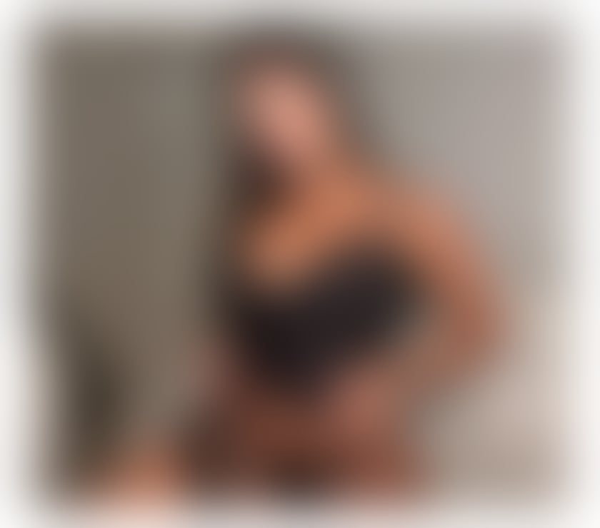 Escorts Surrey Epsom and Ewell - Photos for BIA BRAZILIAN 🇧🇷 THE BEST GFE 🍑