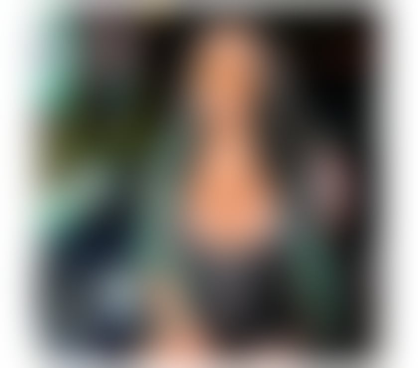 Escorts Bow East London - Photos for Lola sexy big boom and big tits