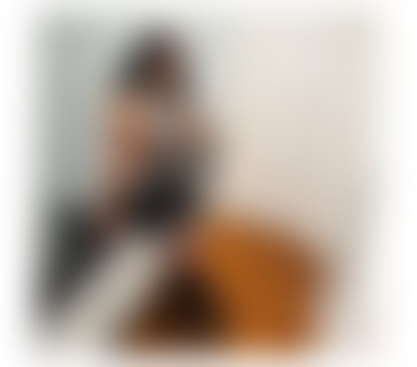 Escorts East London Bow - East London - Photos for Lola sexy big boom and big tits