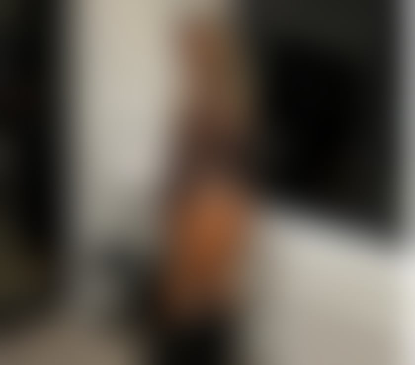 Escorts West Sussex Worthing - Photos for Curvy Brunette Available