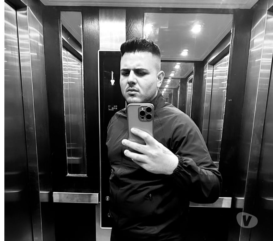  Gay massage Leicestershire Leicester - Photos for Rizo Greeck guy new in town