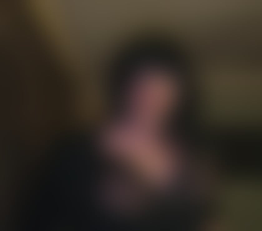 Trans Escorts Warrington Warrington Town Centre - Warrington - Photos for Mature Lady Escort