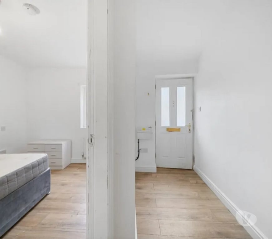 Property to Rent Merseyside Liverpool - Photos for Modern 1 Bed and 1 Bath in L4