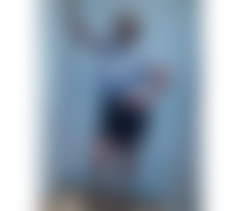 Escorts East London Aldgate East Station - East London - Photos for Hi! ME NAME MILF ZARA! HUNGARY LADY! HURRY UP.