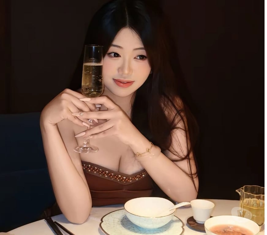 Escorts Cornwall Camborne - Cornwall - Photos for 07836531380🌟 Elegant Companion 🌟 Private 🌟