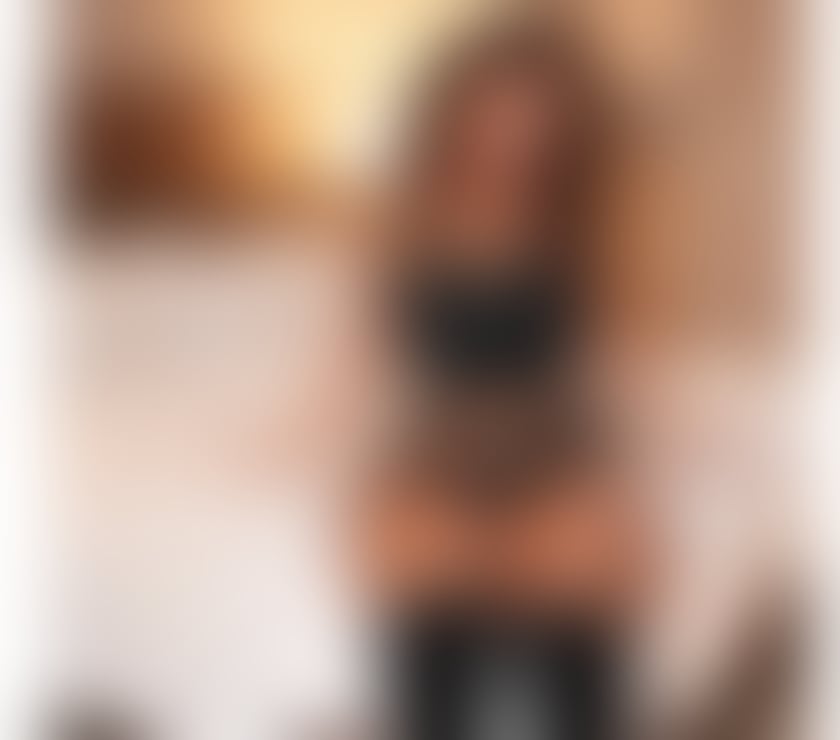 HOT GIRL 💦🔥 ATTRACTIVE 💋 REAL 😘 PARTY🥂