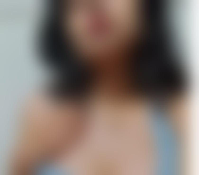 Escorts South Yorkshire Sheffield - Photos for Text me on WhatsApp For Quick Response.......