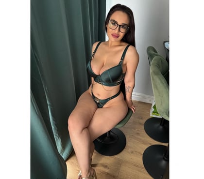 Escorts Rayners Lane North West London - Photos for BRAZILIAN BIG BUM KIMBERLY💦💦💦