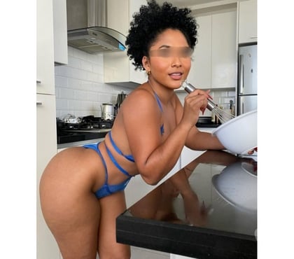 Escorts Romford Havering - Photos for Sexy, fun loving party girl in Romford