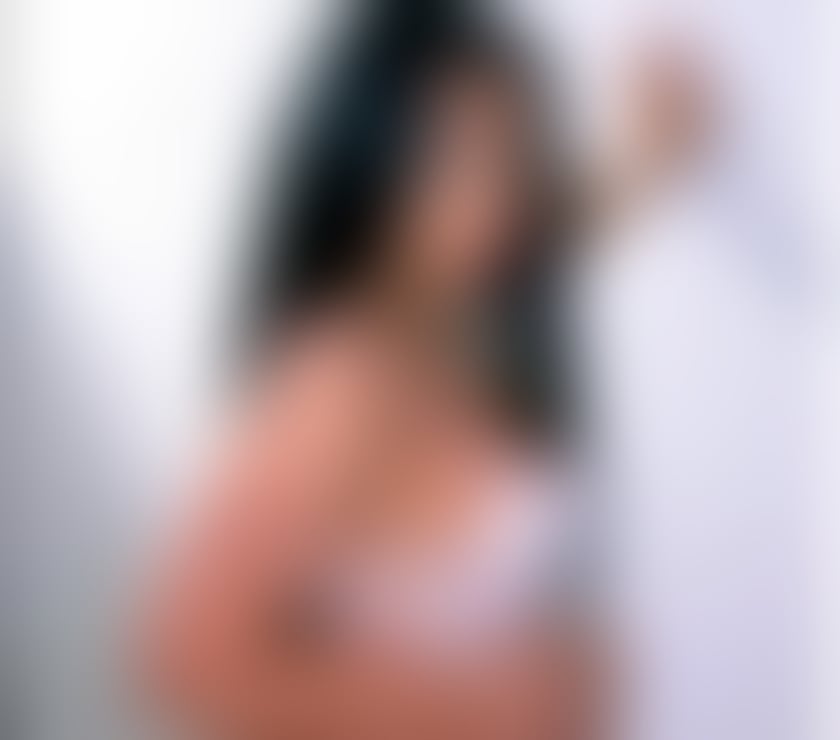 BRUNETTE - THE BEST OWO 🔞Outcall&incall