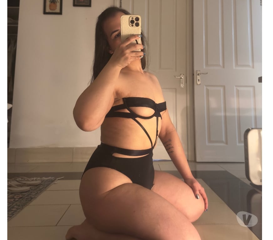  Gay massage Bedfordshire Luton - Photos for Sexy Curves From Brazil 🇧🇷 Full Service The Best OWO