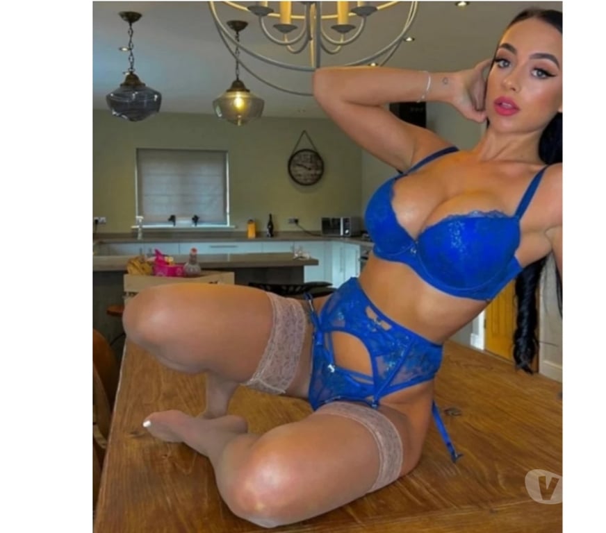 Escorts Essex Southend-on-Sea - Photos for Elegand and discret lady, out call only