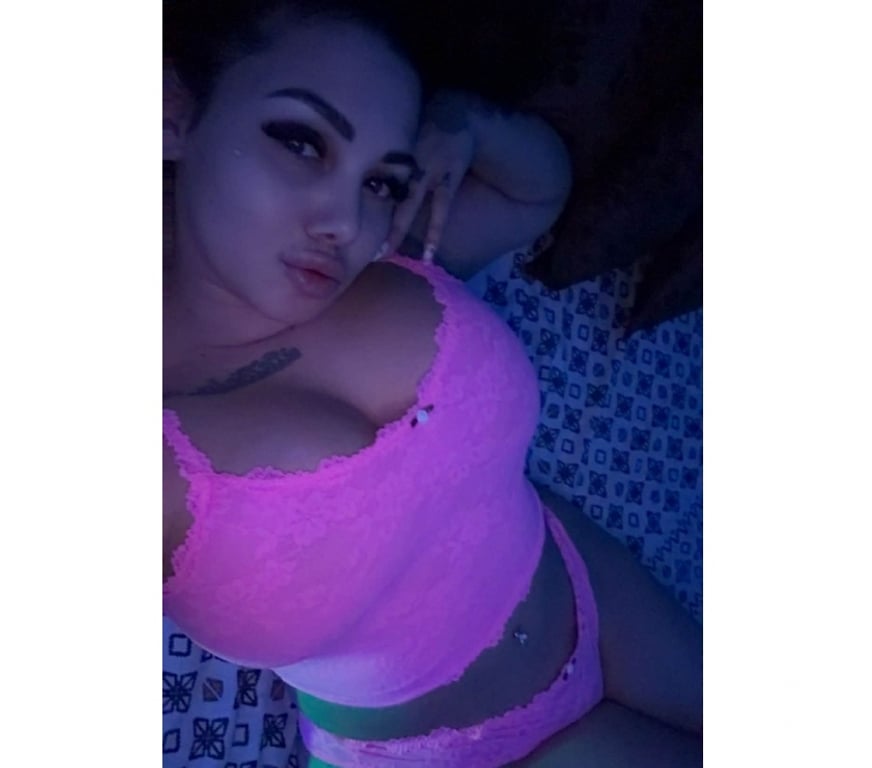 Escorts East London Custom House - East London - Photos for Hii im Daisy im new call me