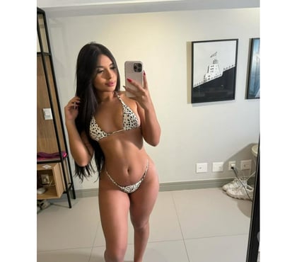 Escorts Canary Wharf East London - Photos for Babi Elegant Beauty — Class, Charm & Passion