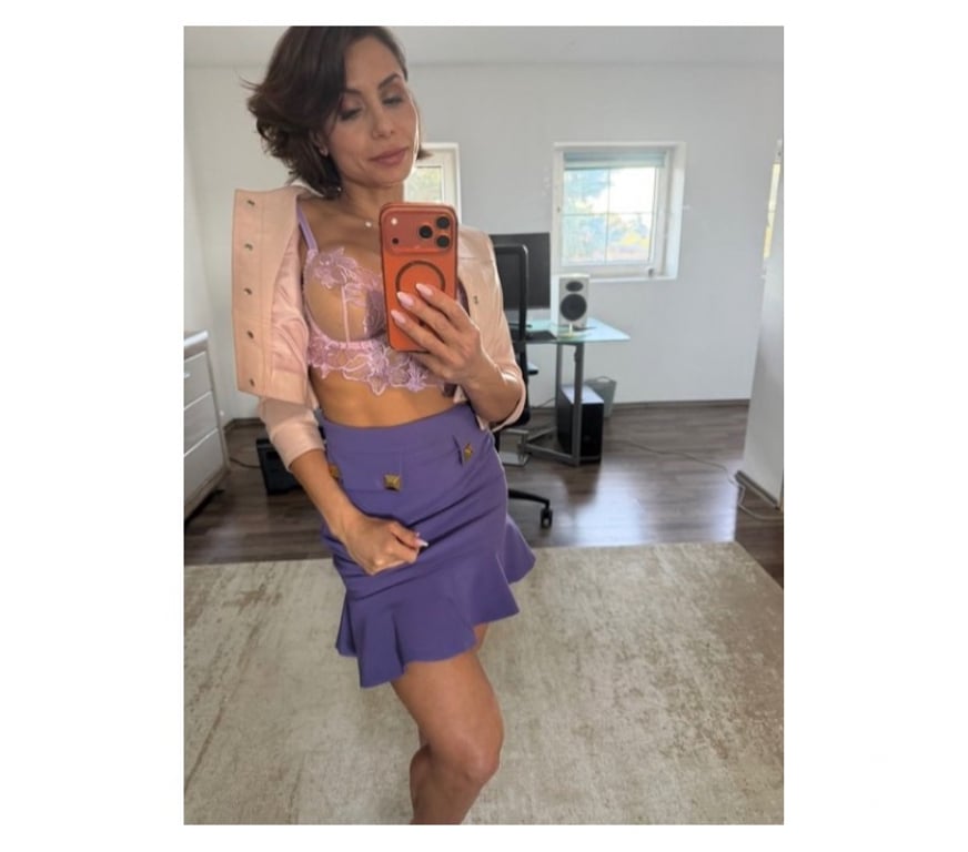 Escorts West Sussex Crawley - Photos for TOP CLASS GIRL IN YOUR TOWN👌🏽❤️