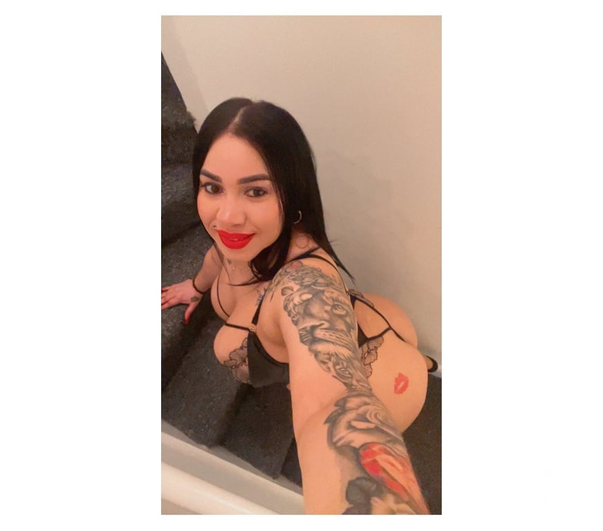 Escorts East London Canary Wharf - East London - Photos for 🌶️ petite Latina ❤️ Curvy 🔥 GFE OWO Massage 👅