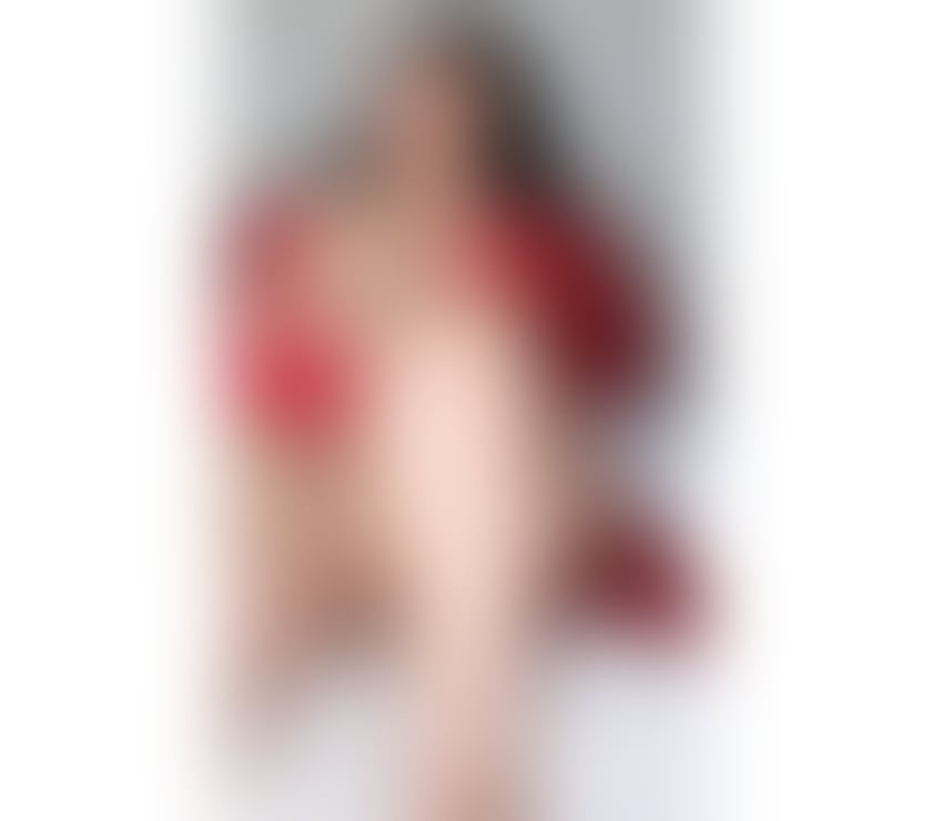 QUEEN OF 🔥KISS💋OWO💦PARTY 🥰BUSTY GIRLS 🥰