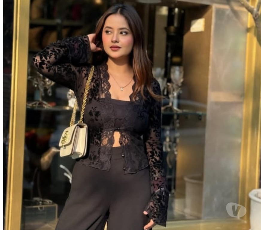 Escorts West Yorkshire Bradford - Photos for Hot Indian girl in town