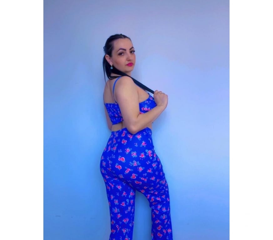 Escorts West London Hillingdon - Photos for Hey just for the weekend in your town ❤️