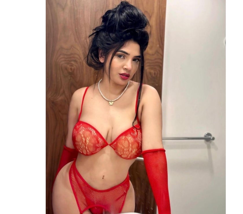 Escorts West London Bayswater - West London - Photos for 💎CURVY GODDES ✨THICK & LUXE 🍑👑 PARTYGIRL