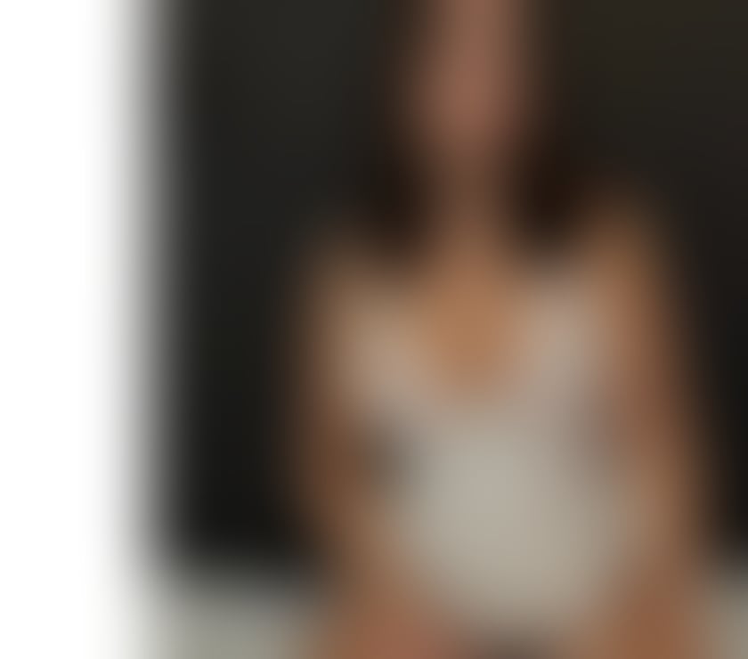 Escorts Hampshire Rushmoor - Photos for Sexy Rosse New and Hot British x all services