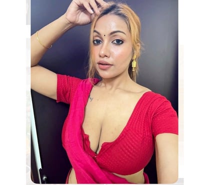 Escorts Leeds City Centre Leeds - Photos for New girls Pakistani good service no rush 🇵🇰