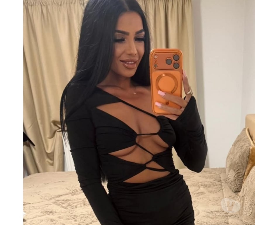 Escorts Surrey Woking - Photos for SARA NEW GIRL IN YOUR CITY INC&OUT