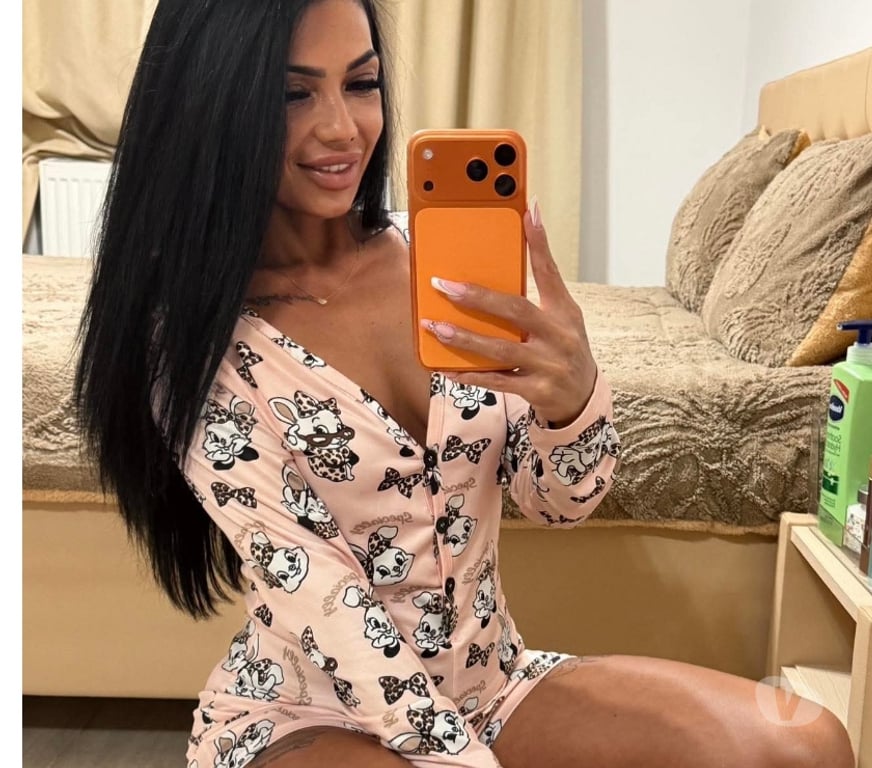 Escorts Surrey Woking - Photos for SARA NEW GIRL IN YOUR CITY INC&OUT