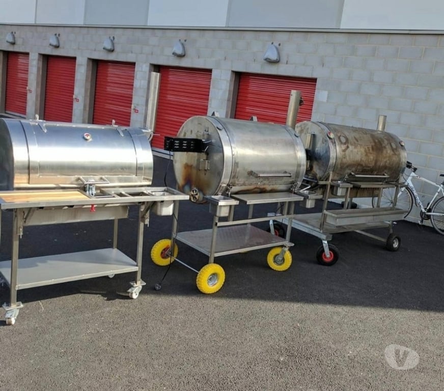 Pubs, Restaurants and Takeaways South East London Bromley - Photos for COMMERCIAL BBQ GRILL SMOKER HOG ROST 60KG