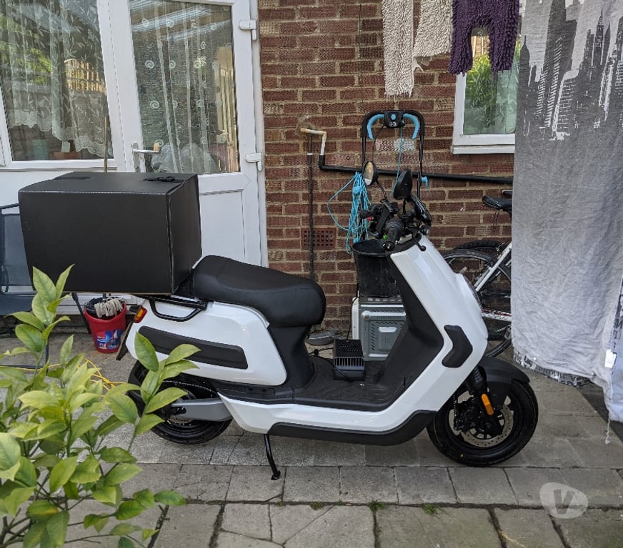 motorbike for sale South East London Abbey Wood - South East London - Photos for ELECTRIC MOPEDNQGT PRO CARGO