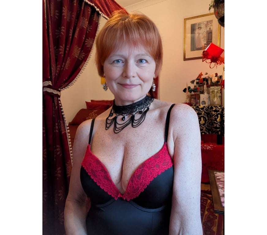 Escorts West London Acton Central Station - West London - Photos for 🇮🇹 ANNA IS BACK – ITALIAN MILF ACTON W3 🇮🇹