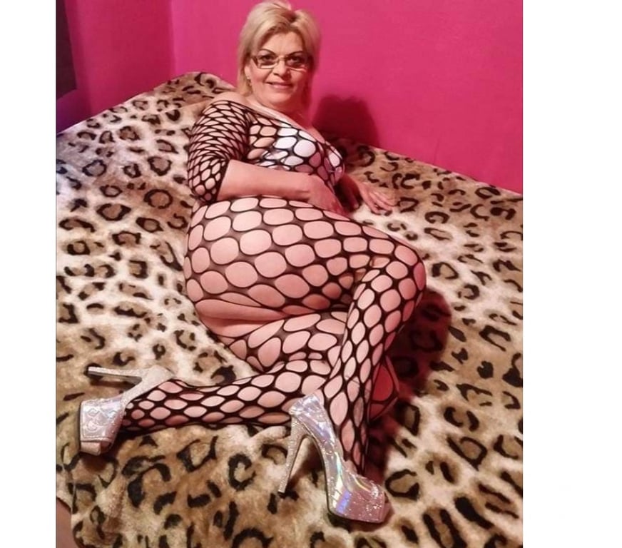 Escorts East London Whitechapel - East London - Photos for HI. ME NAME MILF ZARA!! HUNGARY LADY HURRY UP!😘