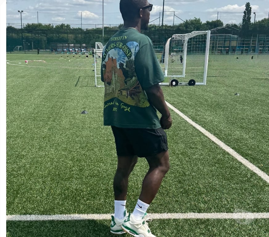 Escorts Peterborough Peterborough City Centre - Peterborough - Photos for Boyfriend Experience (Warm & Intimate