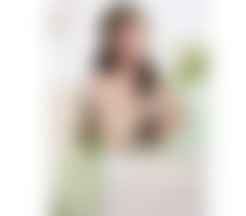Escort Edinburgh Old Town Edinburgh - Photos for Charming & Elegant Luna Therapist