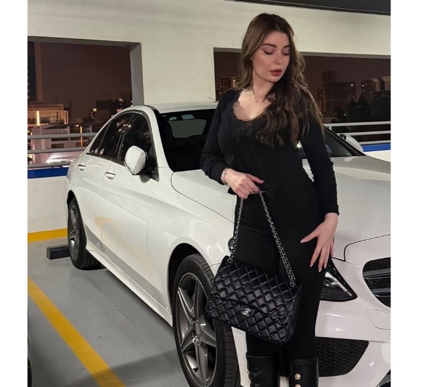 Escorts East London Whitechapel - East London - Photos for British Indian girl for companionship