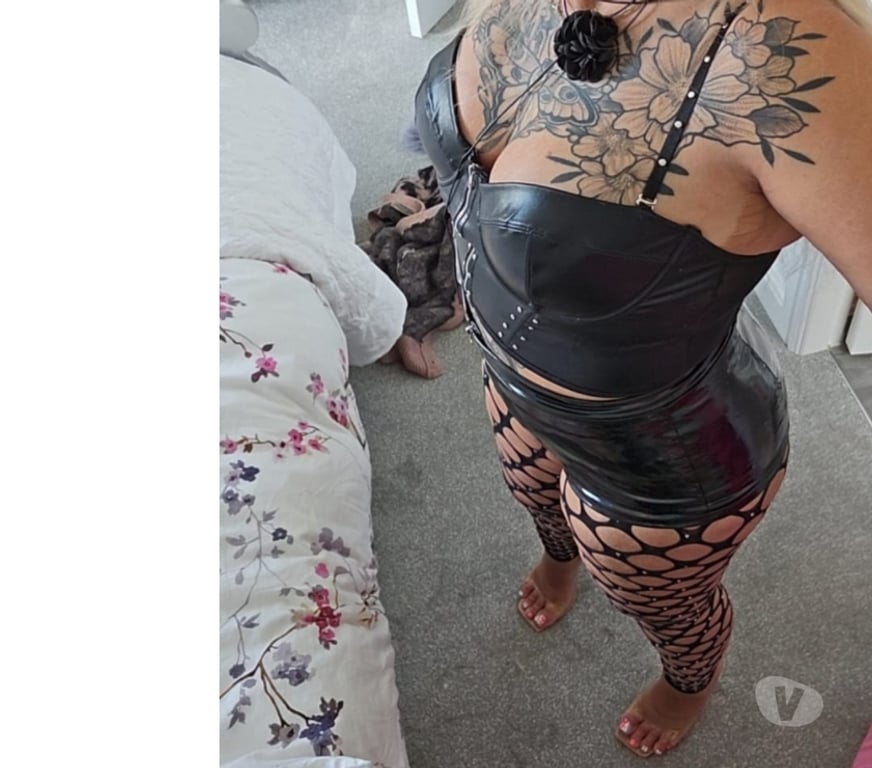Escorts West Midlands Coventry - Photos for OUTCALL ONLY Supersexy stunning milf 57yrs!! 🤩😝