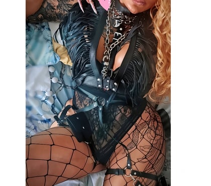 Escorts Coventry City Centre Coventry - Photos for OUTCALL ONLY Supersexy stunning milf 57yrs!! 🤩😝