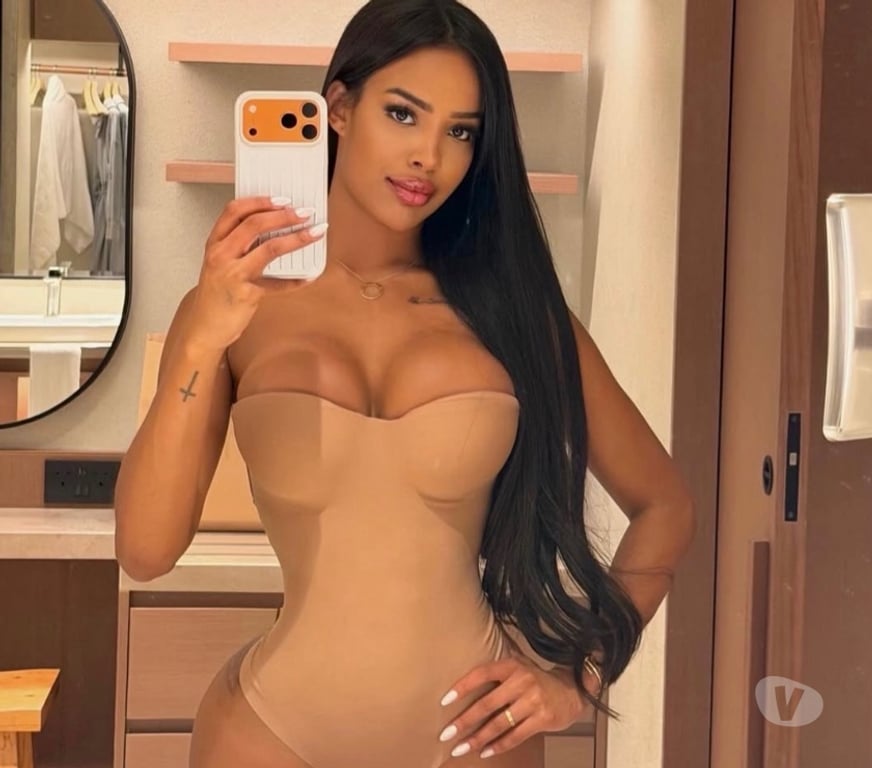 Escorts West Northamptonshire Northampton - West Northamptonshire - Photos for AMAZING BRUNETTE 🇧🇷🔥