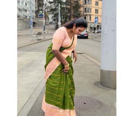  Escorts Barking Station East London - Photos for Neeranjana South Indian Tamil Nadu Girl In Barking 🇮🇳
